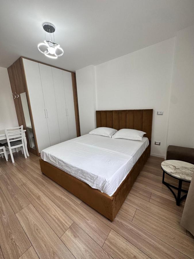 Studio City Center Tirana Bagian luar foto